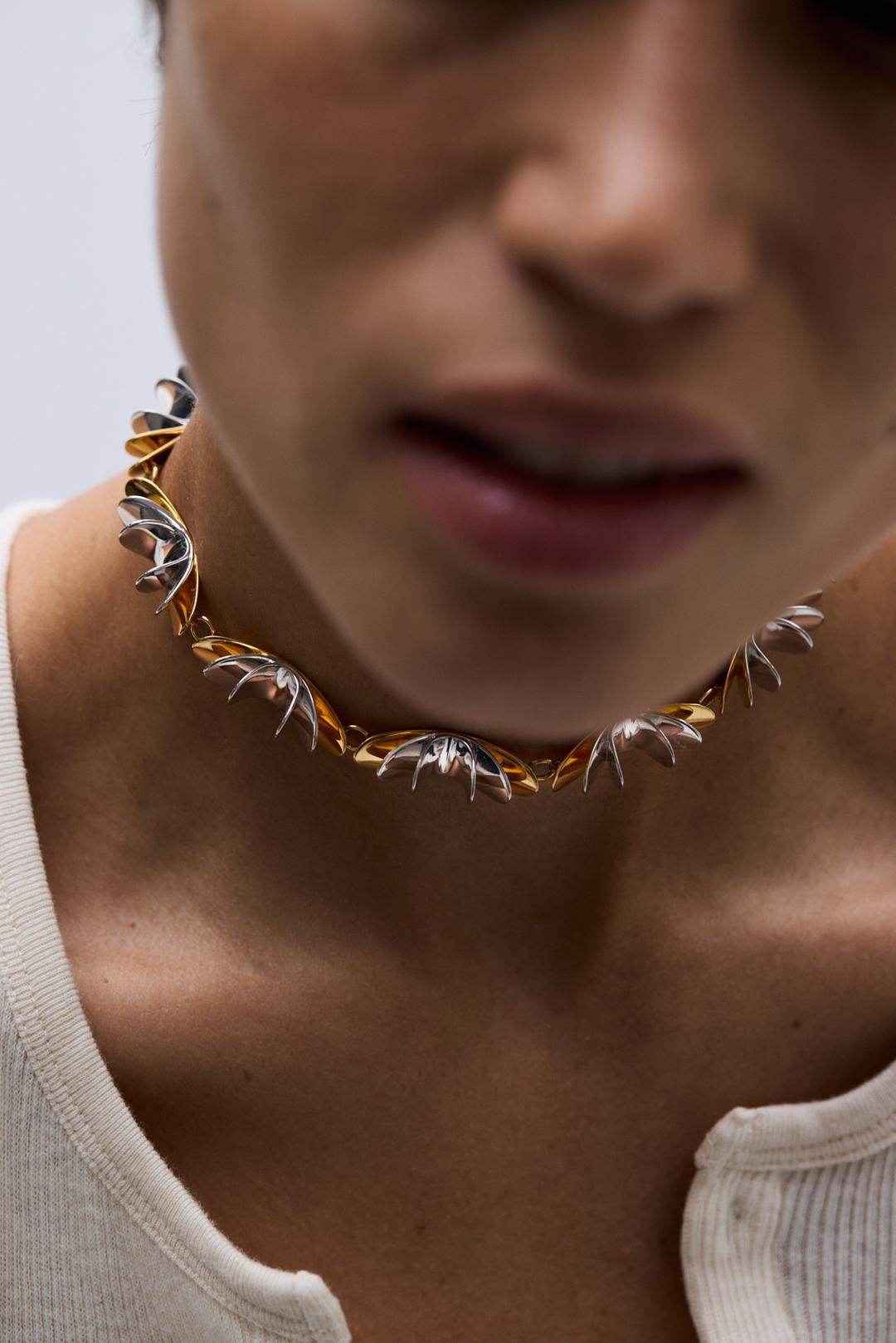 Gravity Choker