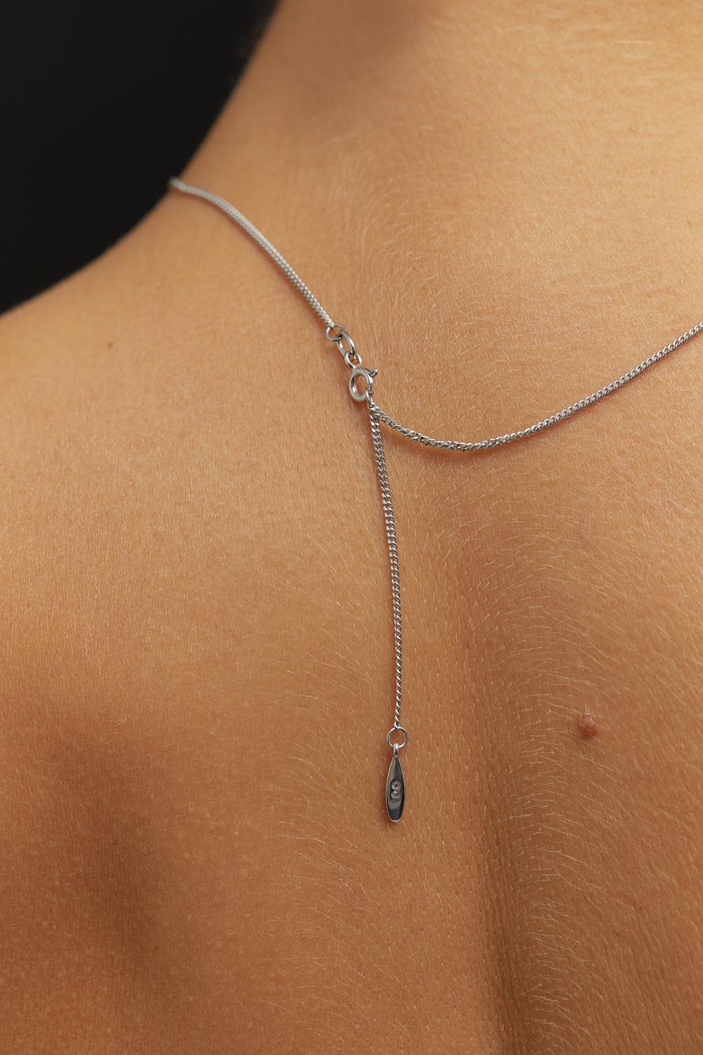 Chain with a Petal
