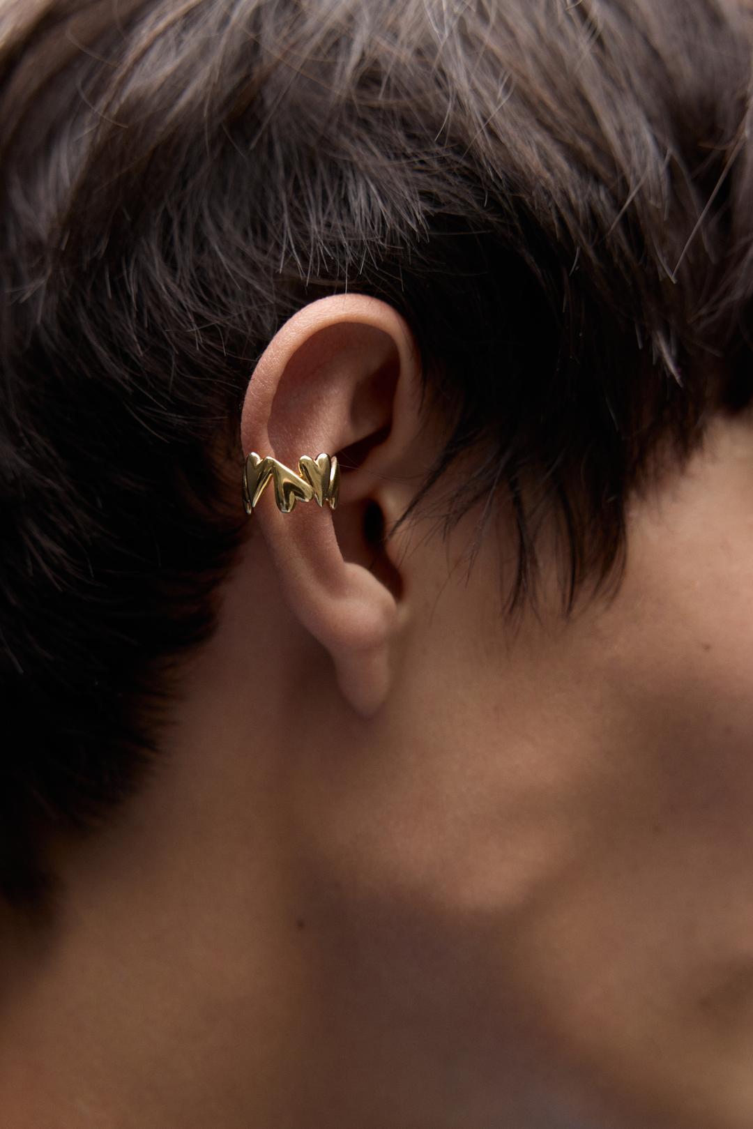 Dancing Hearts Earcuff Gold Vermeil