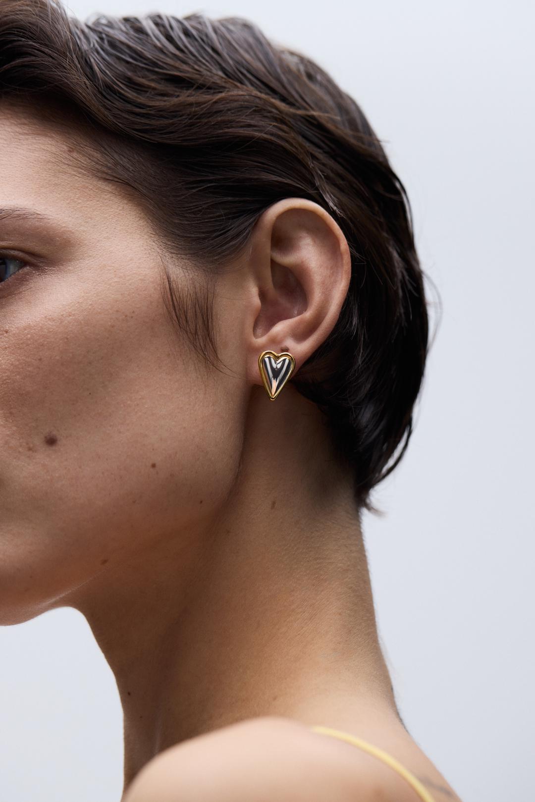Bumper Heart Studs