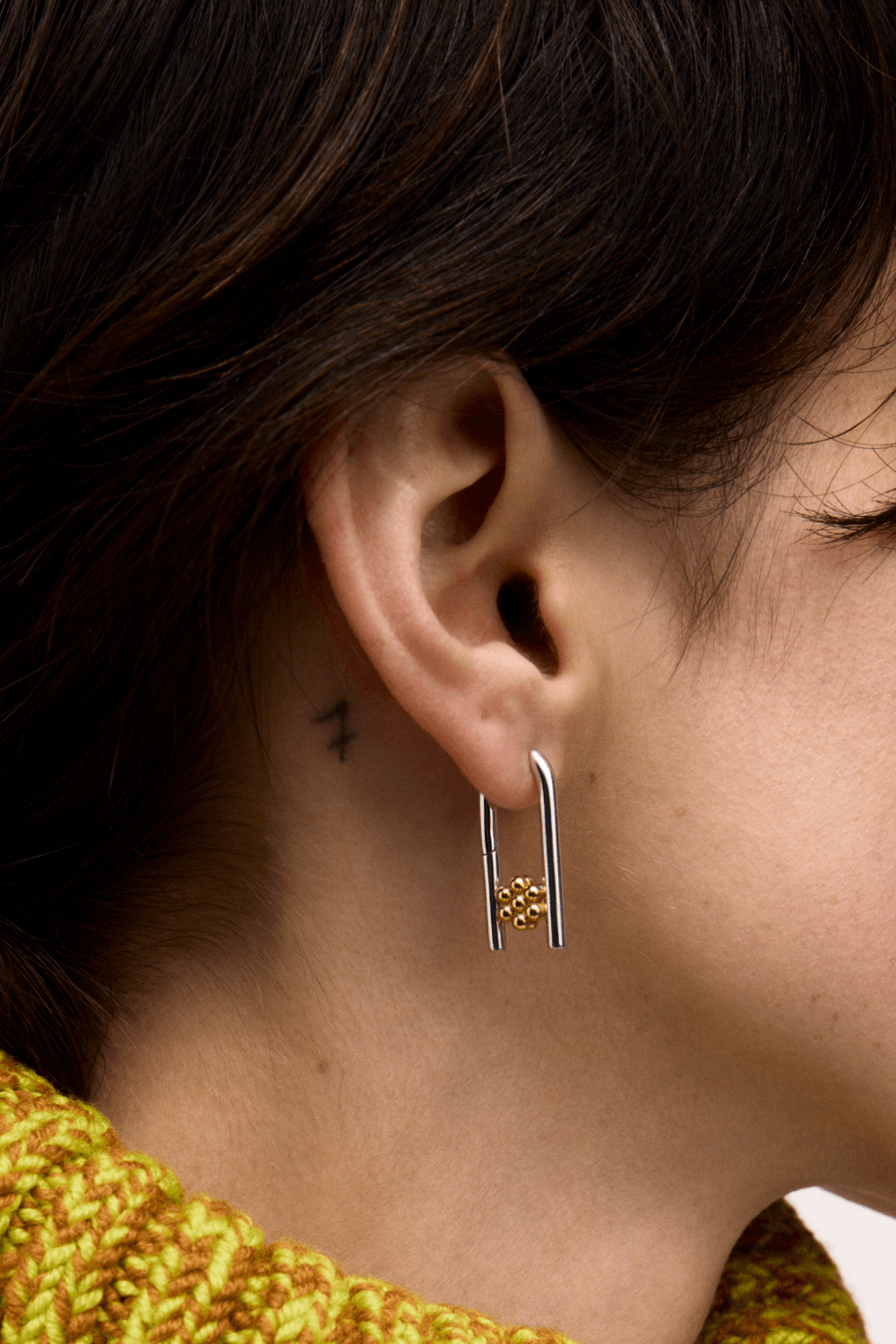 Beaded Flower Bracket Hoops