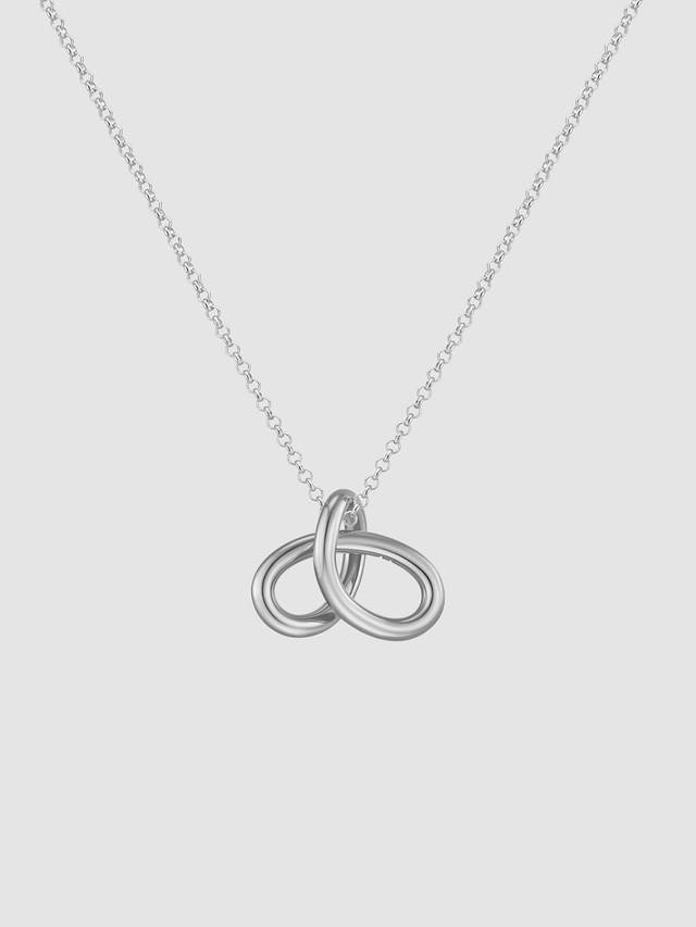 Small Mathematical Knot on a Chain