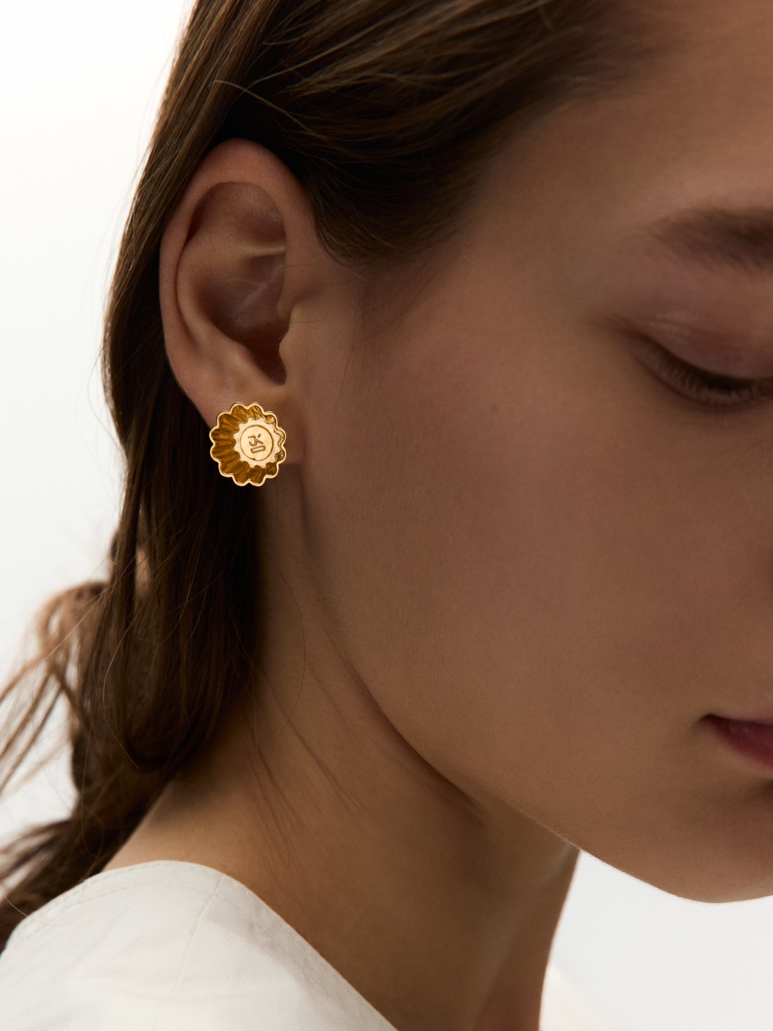 Avgvst x J.Kim Mini Baking Cup Earrings Gold Vermeil