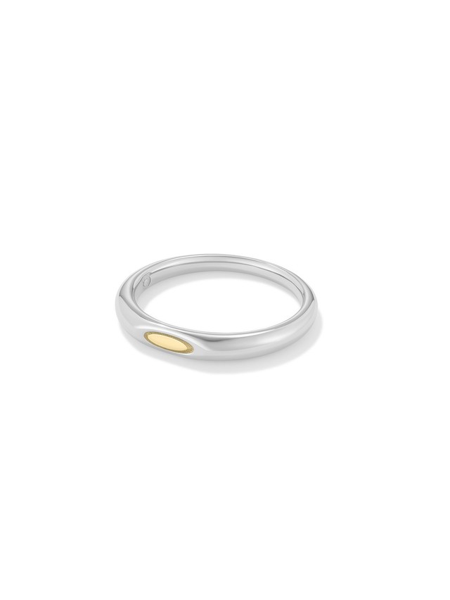 Stem Cut Band in White Gold