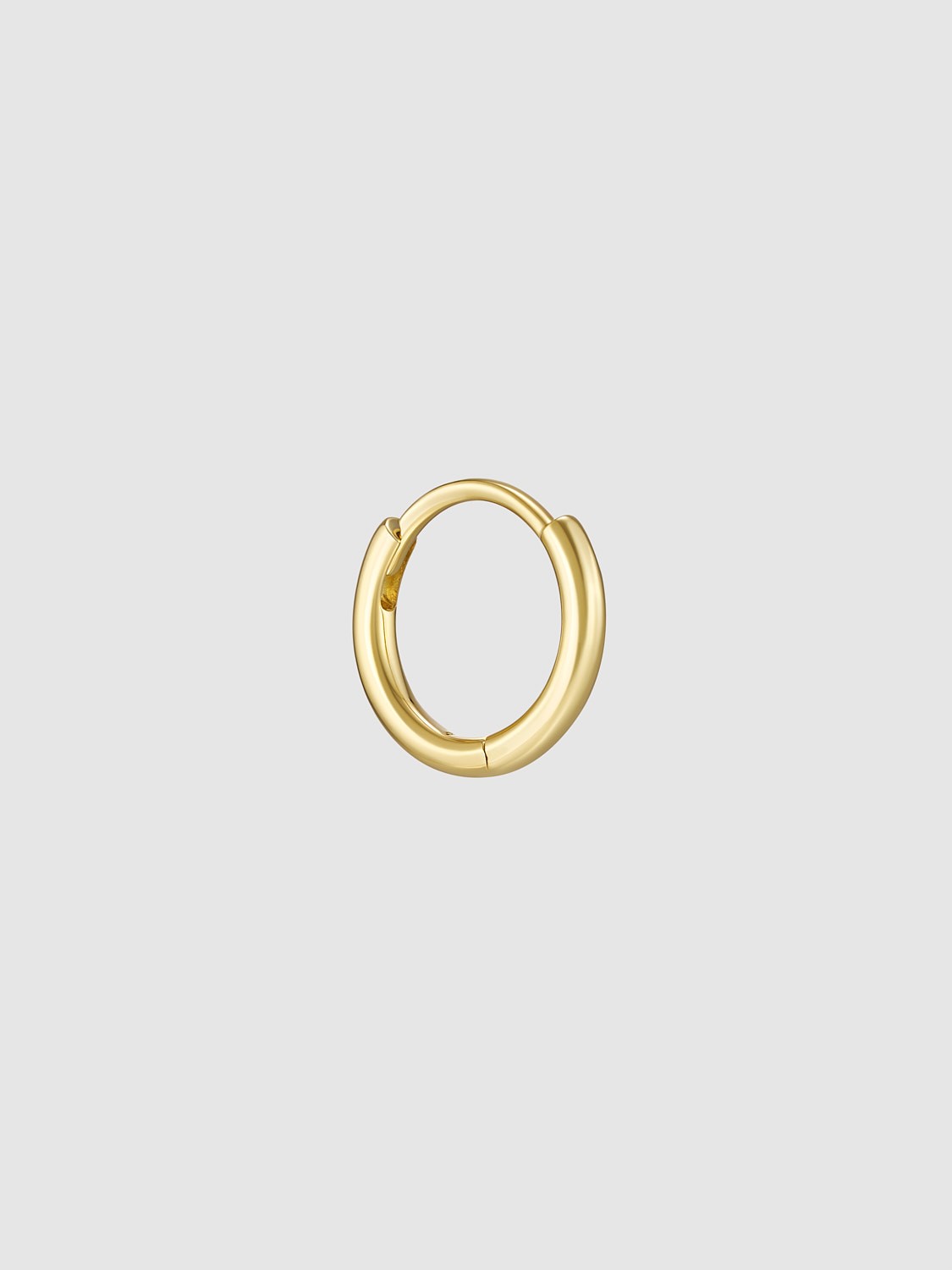 Everyday Huggie Hoop Yellow Gold