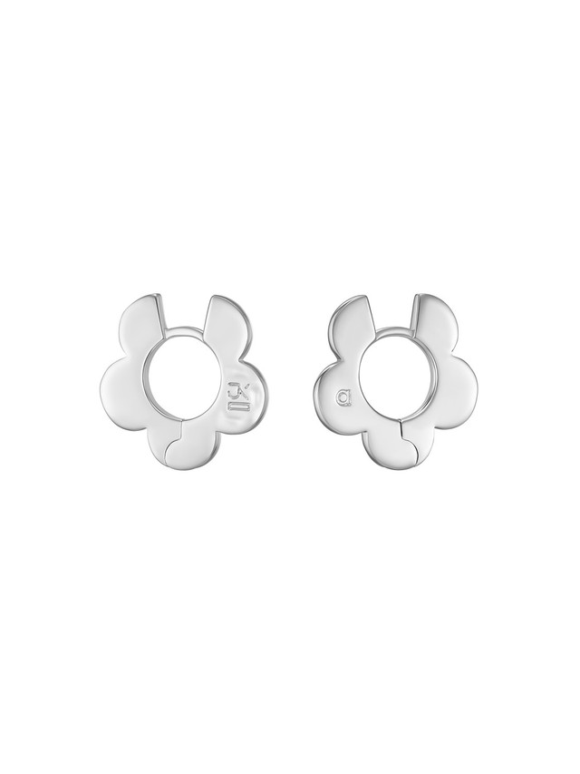 Avgvst x J.Kim Embrace Petal Hoops
