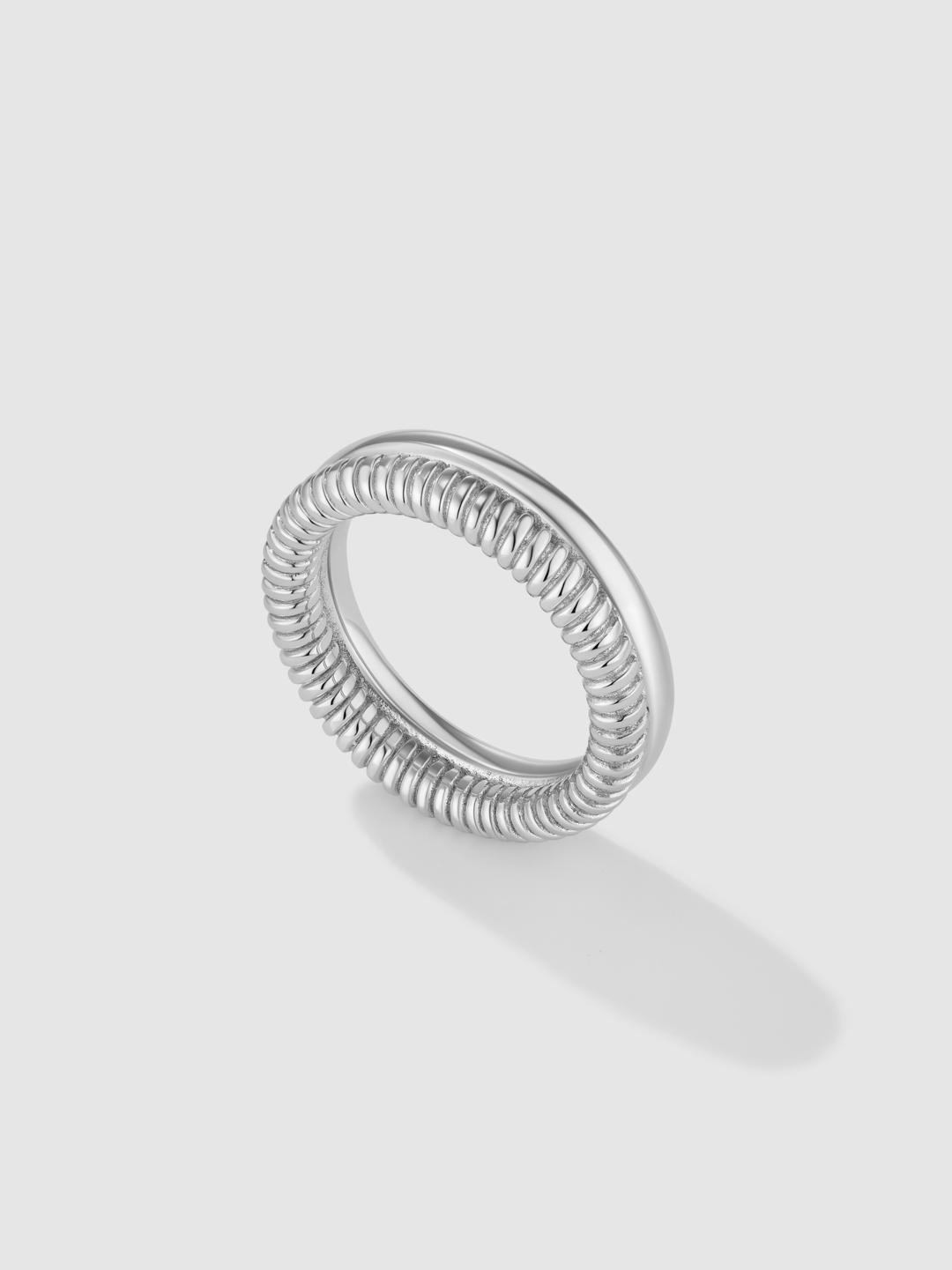 Slinky Ring