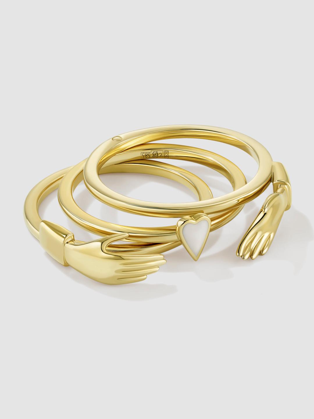 Hand In Hand Ring In Yellow Gold